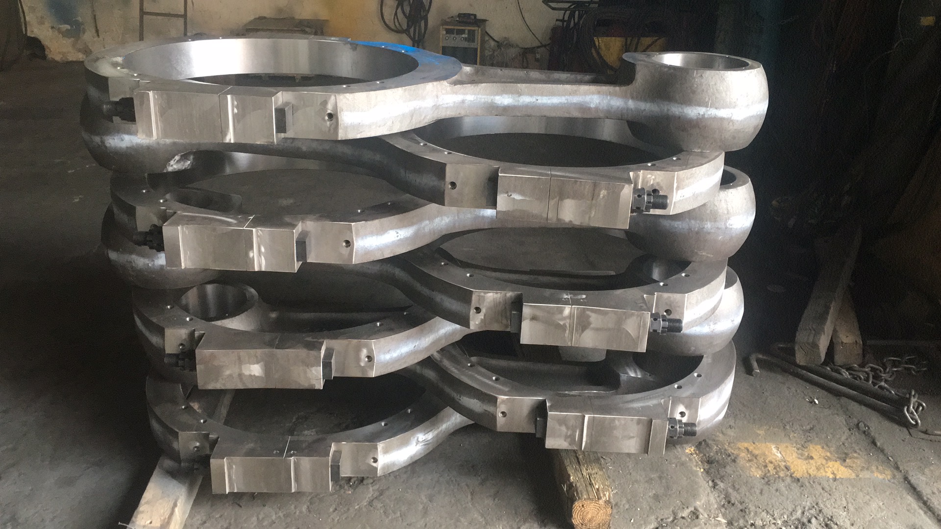 Mud Pump Crankshaft, Bull Gear & Connecting Rod Assembly6.jpg